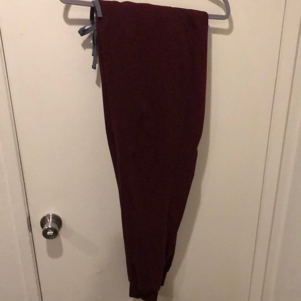 Used FIGS joggers. Good condition. X-Large/Tall.